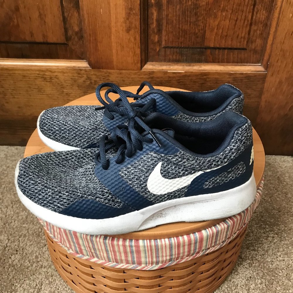 Nike 747495-402 Dark Blue Flyknit Sneakers Size 7.5 - Picture 4 of 11